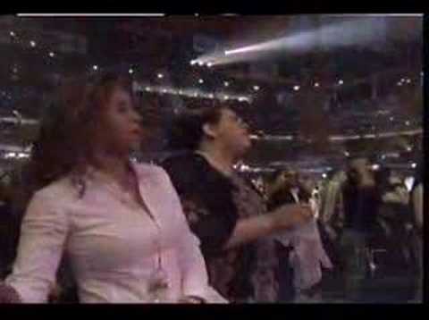VIDEOS DE SELENA VIVE videos de selena vive: