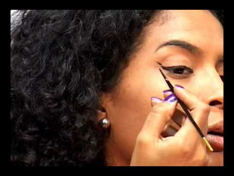 TIPS Paola Serrano: trucos para delinearte los ojos by Indira Sanchez