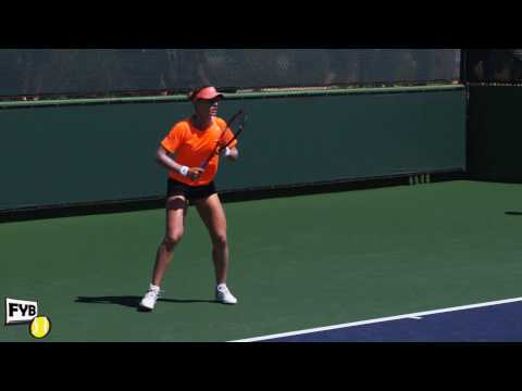 エレナ デメンティエワ hitting forehands and backhands -- Indian Wells Pt． 06