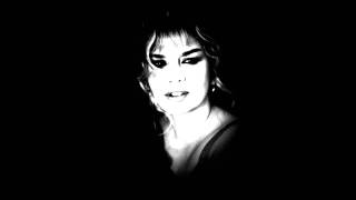Sezen Aksu - Ben Sende Tutuklu Kaldım