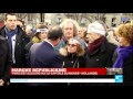 François Hollande rend hommage aux familles et proches des victimes de Charlie Hebdo