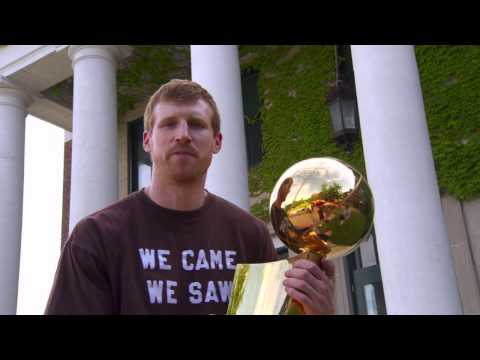 Spurs Championship Trophy Tour: Matt Bonner in New Hampshire Spurs Championship Trophy Tour: Matt Bonner in New Hampshire klip izle