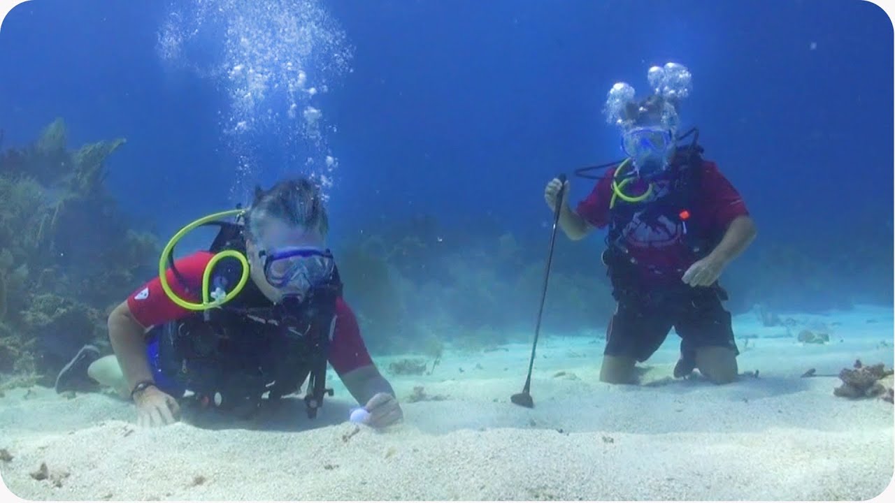 Underwater Scuba Golf