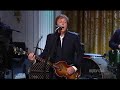 Video Paul McCartney and Stevie Wonder - Ebony And Ivory (Live at the White House 2010)