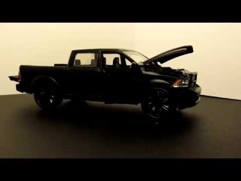 Gambar diecast dodge