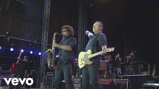 Watch Bruce Springsteen Bobby Jean video