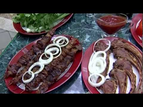 Шашлык. Хан-кебаб. Бараньи ребрышки. Березовая роща. Шашлык. Хан-кебаб. Бараньи ребрышки. Березовая роща.