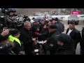 Így tüntettek Vona ellen saját "gyermekei" | 888.hu