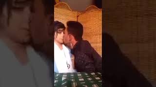 Girlfriend Ke Kivabe Khusi Korbo.girlfriend Ke Kivabe Kiss Korbe.