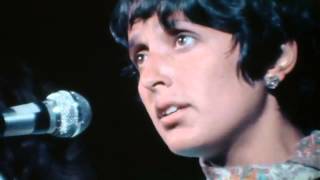 Watch Joan Baez I Live One Day At A Time video