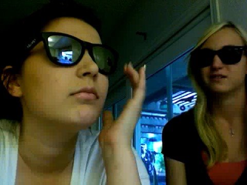 oakley holbrook vs ray bans wayfarer oakley holbrook vs ray bans wayfarer
