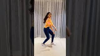 Krithi Shetty New Trending Dance