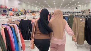 Pilihin Celana Buat Nurma Dongg