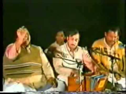 Dayar-e-Ishq Mein Apna - Nusrat Fateh Ali Khan - 1 of 2