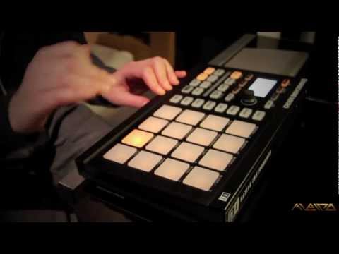 Making a Beat From Scratch • Maschine Mikro