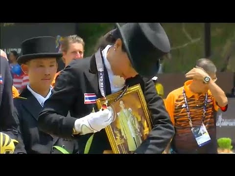 พสกนิกรปลาบปลื้ม 'พระองค์หญิง' นำทีมขี่ม้าไทย คว้าเหรียญเงินซีเกมส์