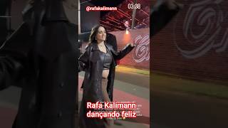 Rafa Kalimann Dançando Feliz