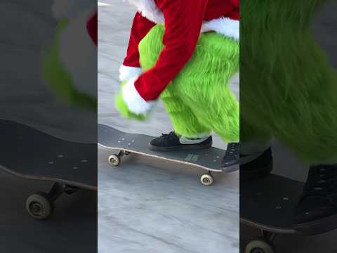 Rate the grinch 360 flip‼️🎄 #skateboarding #skateedit #skateramp #oc #creativeskateclips #skatepark