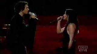 Watch Josh Groban Canto Alla Vita video