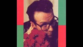 Watch Elvis Costello Chewing Gum video