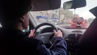 Видео Прикольный таксист г. Орск от Владимир Шароватов, Щебеночная улица, Орск, Россия