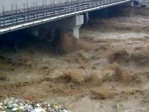 Agencies Homeland Security on Flash Floods Kill 8 Damage Infrastructure In Indonesia Worldnews