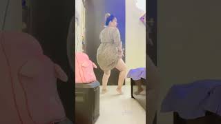 aunty shaking ass 😱😱🔥🔥😱 #assshaking #aunty  #dance #bhojpuri #shorts #youtubesho