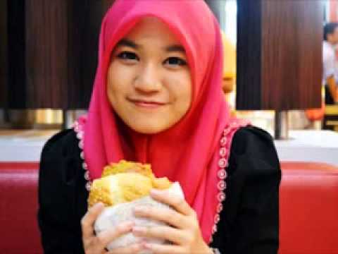 Header of Aku Suka Dia