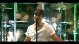Watch Enrique Iglesias You Cant Give Up On Love video