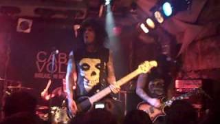 Watch Glamour Of The Kill So Who Said Romance Was Dead video