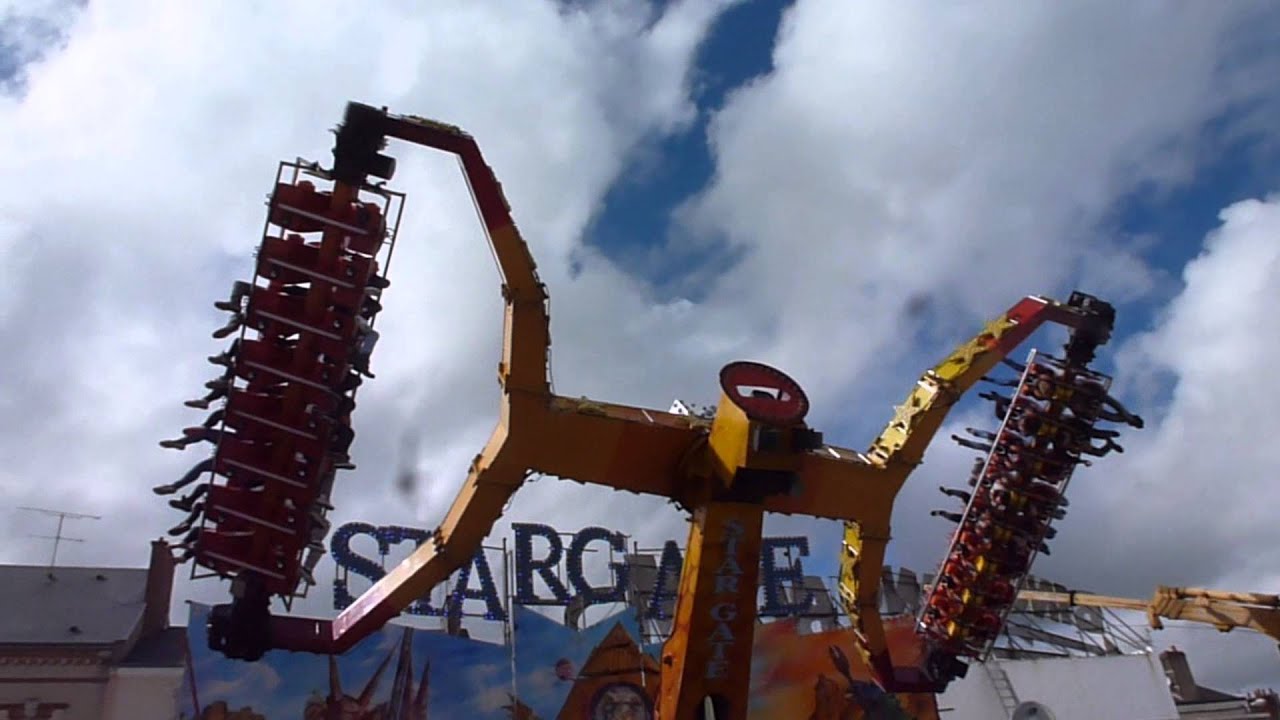 Fête Foraine de la Saint Georges Pithiviers 2014. - YouTube Fête Foraine de la Saint Georges Pithiviers 2014. - YouTube