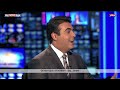 والدة مذيع تفاجئه على الهواء! TV Presenter's Mom Surprises Him On Air!