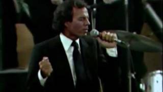 Watch Julio Iglesias Si Me Dejas No Vale si Mi Losci Non Vale video