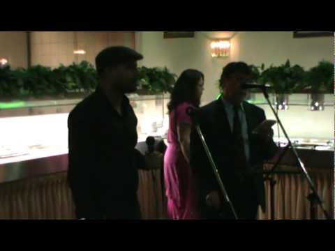 Awaz Do Humko Hum Kho Gaye Zeeshan & Noor Live Performance.