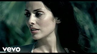 Клип Natalie Imbruglia - Beauty On The Fire