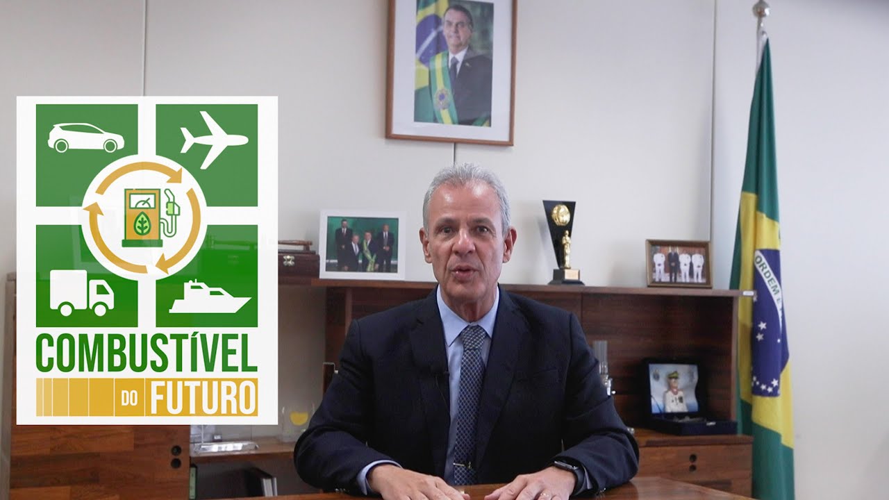 CDATA[
A criação do programa Combustível do Futuro, que prioriza o uso de fontes alternativas de energia e o fortalecimento do desenvolvimento tecnológico nacional, foi formalizada recentemente por meio de uma resolução do Conselho Nacional de Política Energética. O programa é voltado para o planejamento de médio e longo prazo do setor de biocombustíveis. Segundo o Ministério de Minas e Energia, com o Combustível do Futuro, o Brasil dá mais um passo na liderança da transição energética mundial.
“O Combustível do Futuro proporcionará o aumento na utilização de combustíveis sustentáveis e de baixa intensidade de carbono, incentivando o desenvolvimento de tecnologia veicular nacional com biocombustíveis, tornando a nossa matriz de transporte mais limpa e sustentável”, explicou o ministro de Minas e Energia, Bento Albuquerque.
Entre os objetivos do programa, segundo o ministro, estão a integração das políticas públicas relacionadas ao setor automotivo e de combustíveis e a avaliação da eficiência energética ambiental.
“O Governo Federal segue firme contribuindo de forma significativa para a redução de emissões, reforçando a sua liderança na transição energética mundial”, acrescentou o ministro.
![video