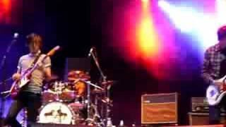 Watch Dirty Pretty Things Holly Golightly video