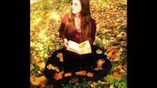 Watch Autumn Tears A Dreaming Kiss video