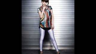 Watch 2ne1 Pretty Boy video