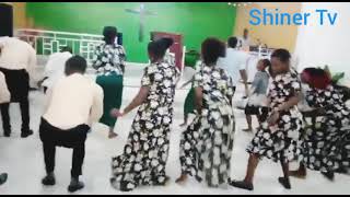 Mauno Feni ,Matako Laini Jionee Mwenyewe Utamu