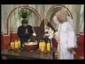 Rafael Araneda hace de sacerdote..