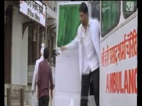 Munnabhai M.B.B.S. - Movie Scene - Babuji Aa Gaye!