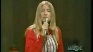 Watch Skeeter Davis Both Sides Now video