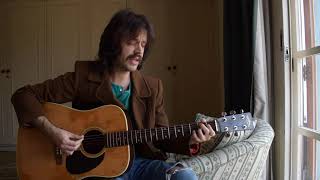 Watch Eric Clapton Outside Woman Blues video