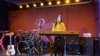 Me (Live at Pianos)