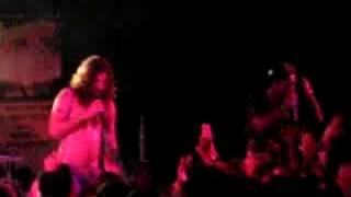 Watch Shwayze Flashlight video
