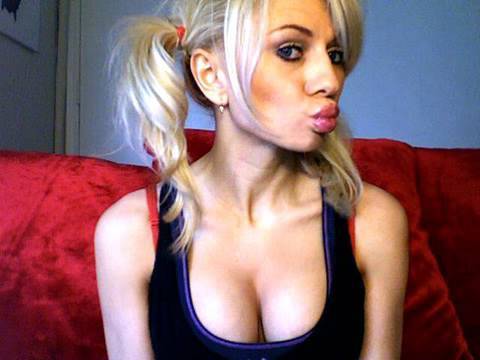 teen love fucking booty busty white bitches video clips