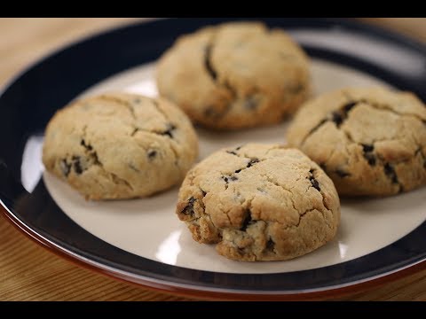 VIDEO : eggless chocolate chip cookies | sanjeev kapoor khazana - egglesschocolate chipegglesschocolate chipcookiesingredients ⅓ cup dark chocolate chips ⅓ cup butter ⅓ cup icing sugar 1 teaspoon ...