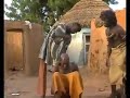 2 dakkada Migren Tedavisi .. Afrikada Migren Tedavisi :DD - African-style Treatment Of Migraine