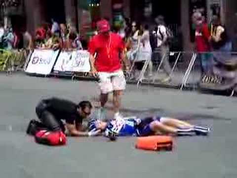Miami Car Show >> Yaletown Grand Prix Bike Race Crash ... part 1 of 2 - YouTube Miami Car Show >> Yaletown Grand Prix Bike Race Crash ... part 1 of 2 - YouTube